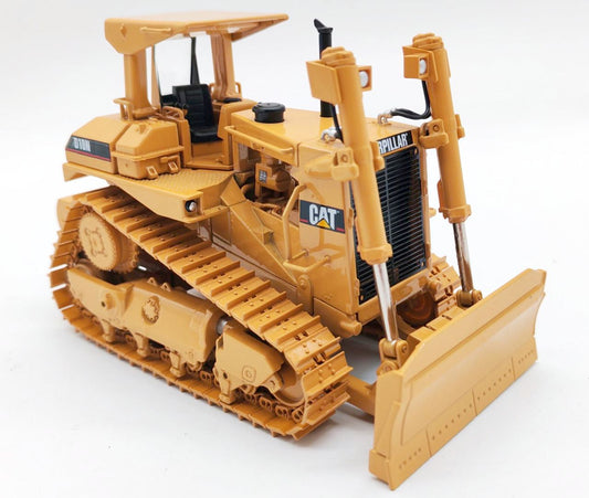 CCM 1:48 D10N Dozer with C-Blade and Rear Push Block