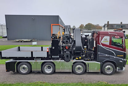WSI Volvo FH5 Sleeper Flatbed Fassi 1300 + JIB  **Arriving 2026**